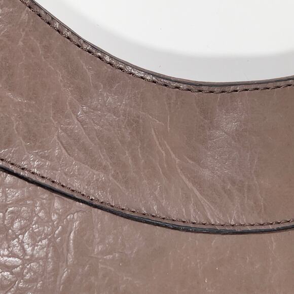 Guess Taupe Brown Large Hobo Metal Studded Distressed Leather Tote Vintage Y2K - Picture 5 of 16